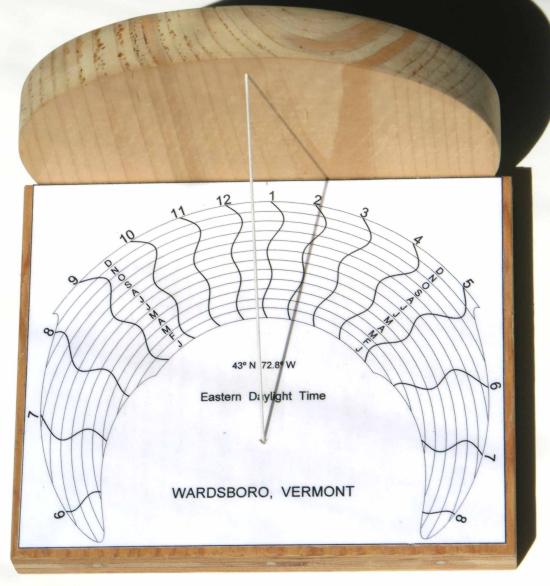 Figure 1: Horizontal Monofilar Standard Time Sundial